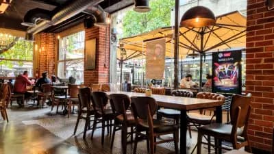 Social Cafe, Bar & Kitchen