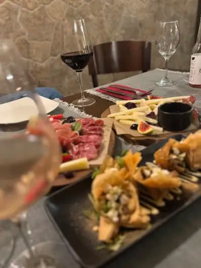 Vino & Tapas