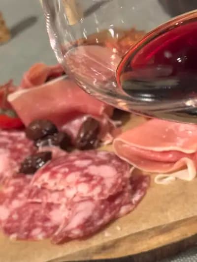 Vino & Tapas