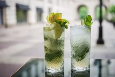Largo Bar & Diner