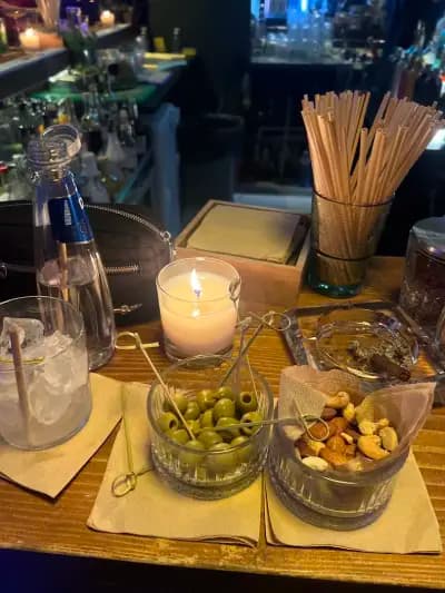 Skinny Bar