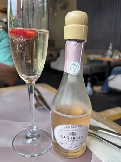 Legé Bar & Diner