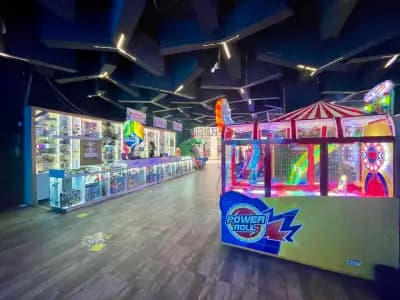 Playground, Paradise Center