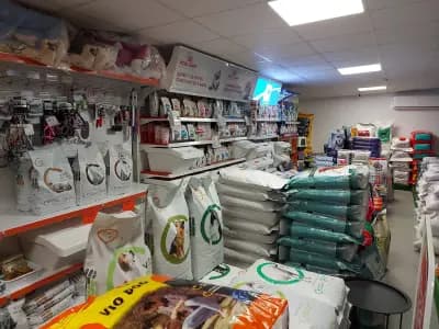 Pet Stop - Най-доброто от нас на трапезата за тях