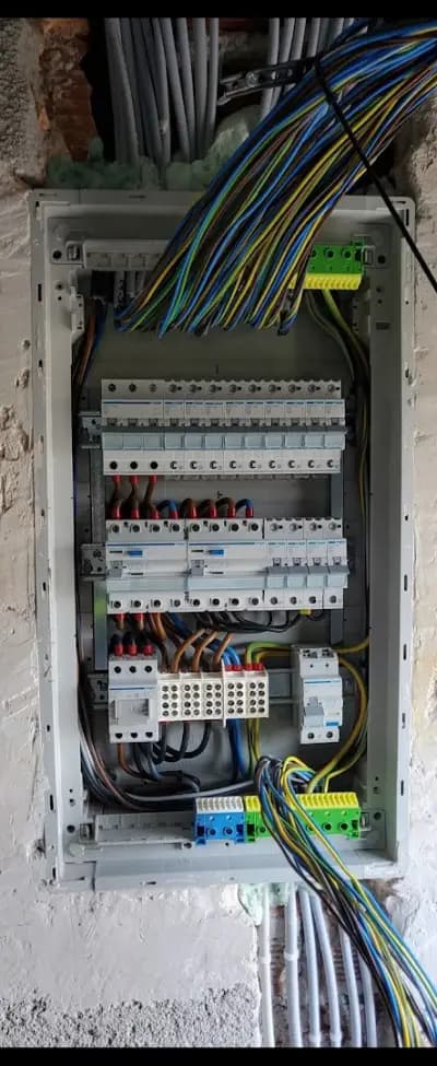 Zaharias-Elektra Ltd , Електроинсталации, Електрообзавеждане.