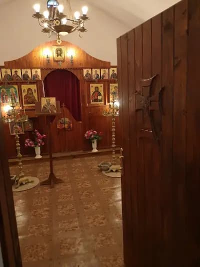 Храм „Свети Света Константин и Елена“