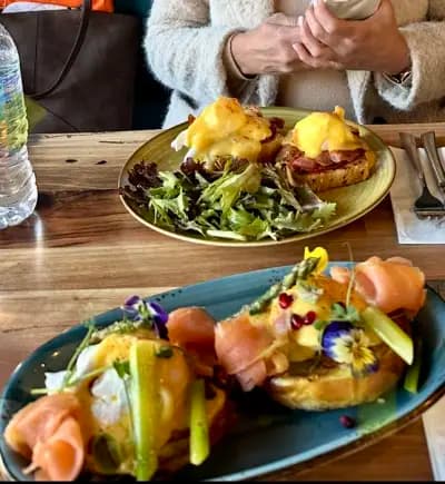 Dealicious Coffee & Food