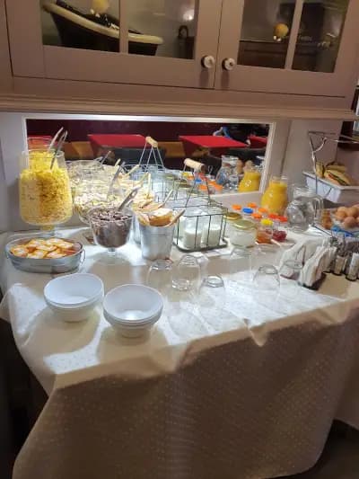 "Долче Фелини" - пастичерия и джелатерия