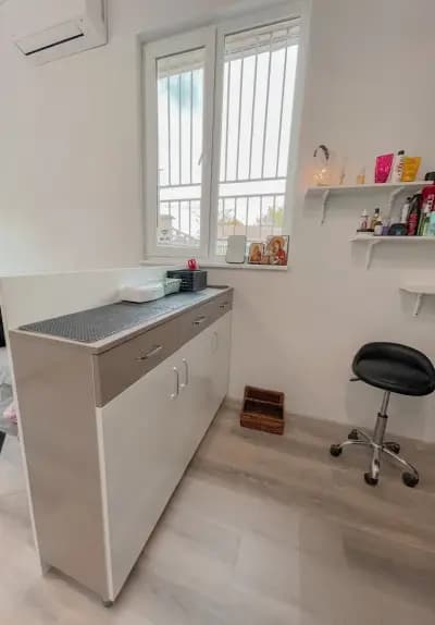 Nazar beauty salon