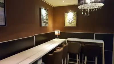 Free Bar