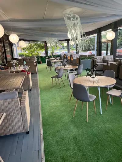 Omnia Shisha Lounge