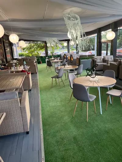 Omnia Shisha Lounge