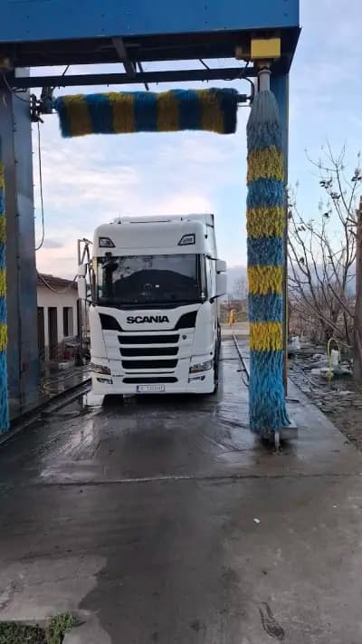 Автомивка "Скалата" село Дамяница