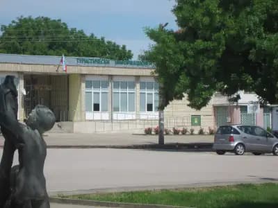 Община Летница