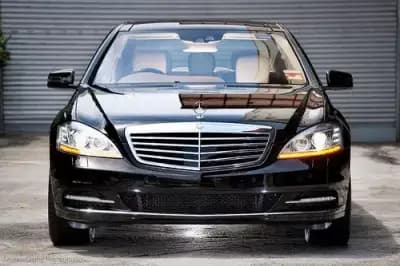 БИ ДЖИ ТРАНС Sofia Airport VIP Transfers
