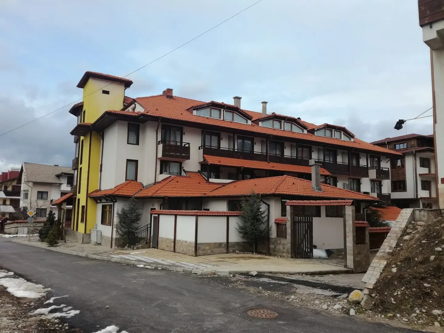 Хотел Айсберг Банско