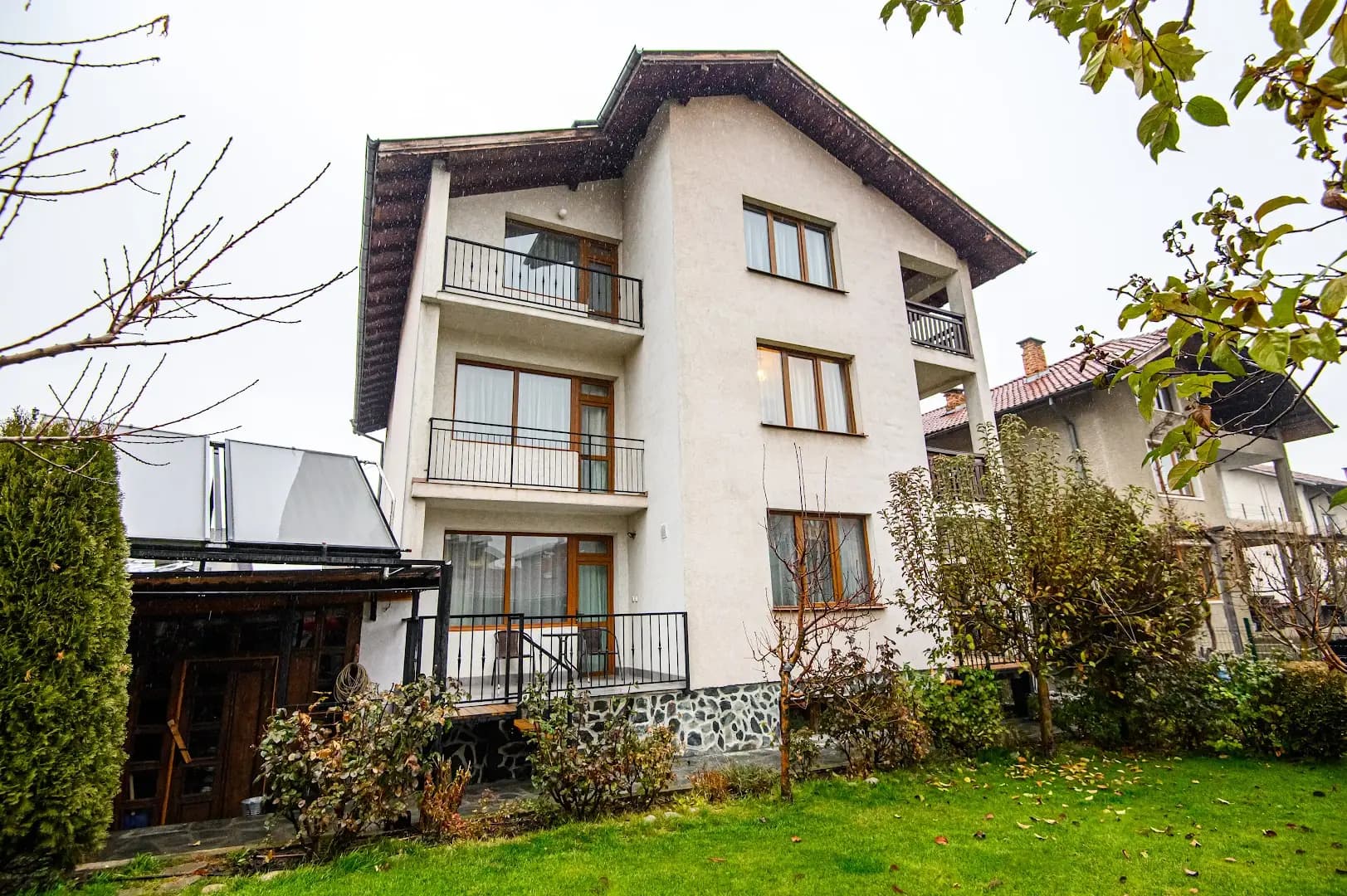 Guest House 7