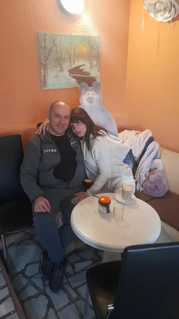Cafe-aperitif " Slonovete "