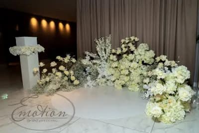 Сватбена агенция "Emotion Event & Wedding" - организация и декорация на събития