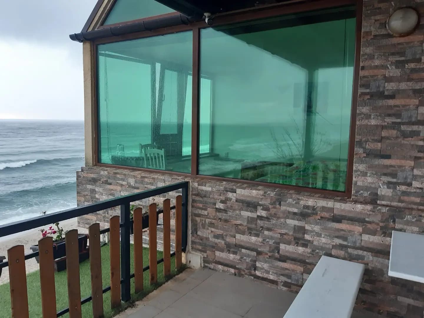 Happy Beach Rooms