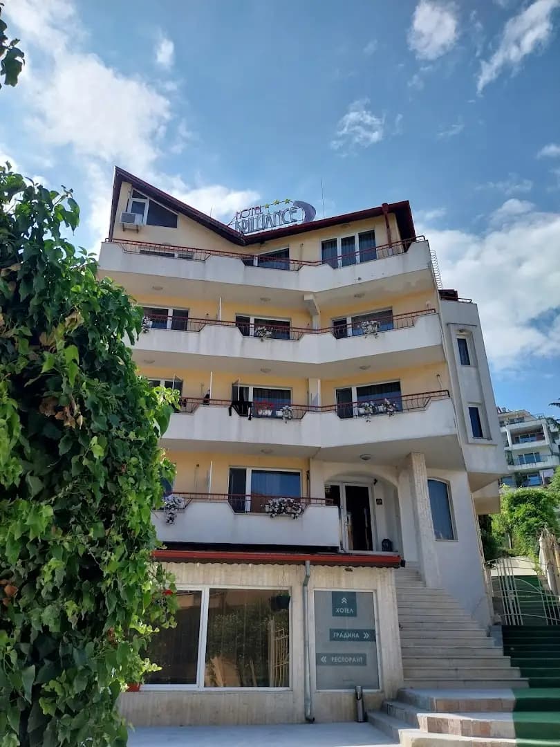 Brilliance Family Hotel