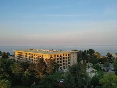 Международен дом на учените Жолио Кюри