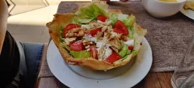 Семеен Хотел Аполония