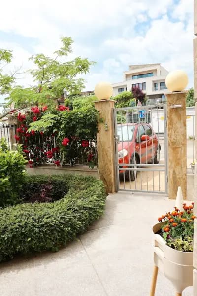 Villa Flora