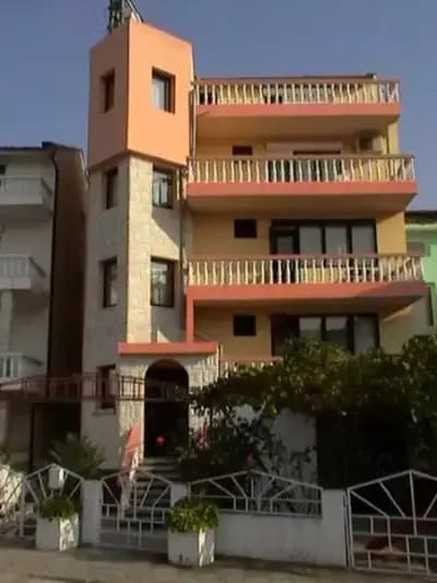 Къща за гости Зора