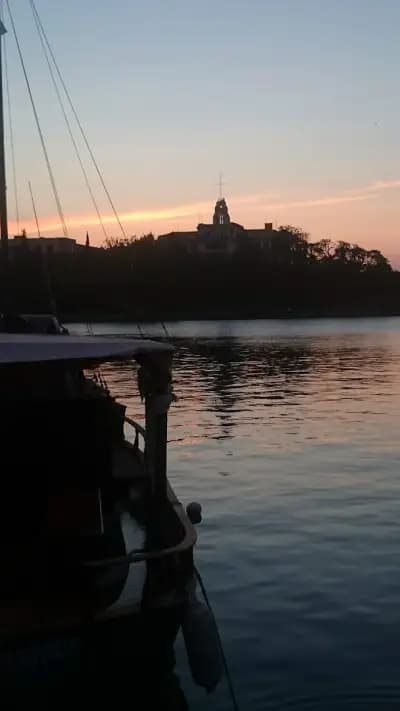 Къща за гости Славянка