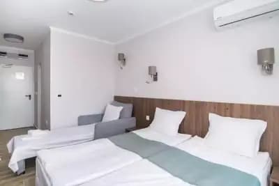 Cinema Hotel