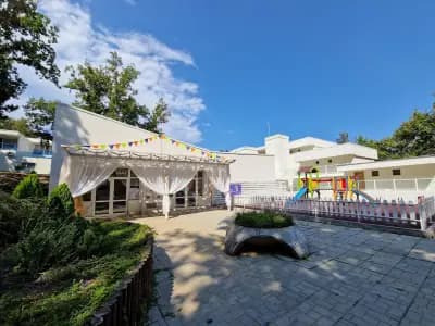 Хотел Форест Бийч