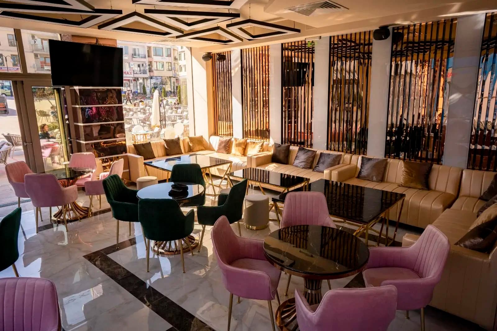 Miami Cafe&Bar