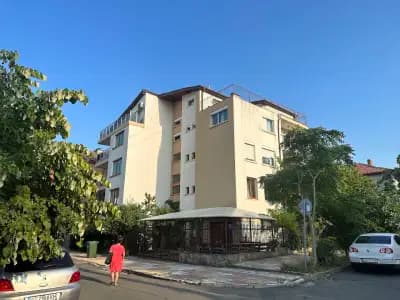 Къща за гости Паунови