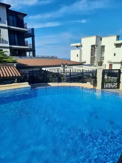 Rose Gardens Apart Hotel