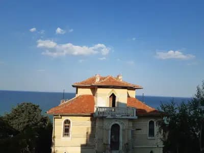 Hotel Mida