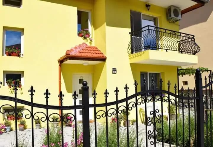 Guest Rooms Ruja / Стаи за гости Ружа