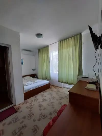 Къща за гости В.ВЪЛКОВ / Guest house V.VALKOV