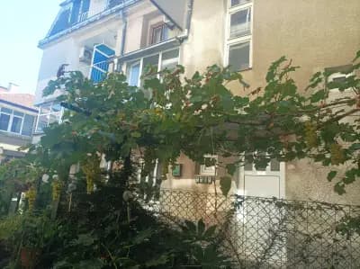 Guest House Lambovi - Lyubomir Lambov