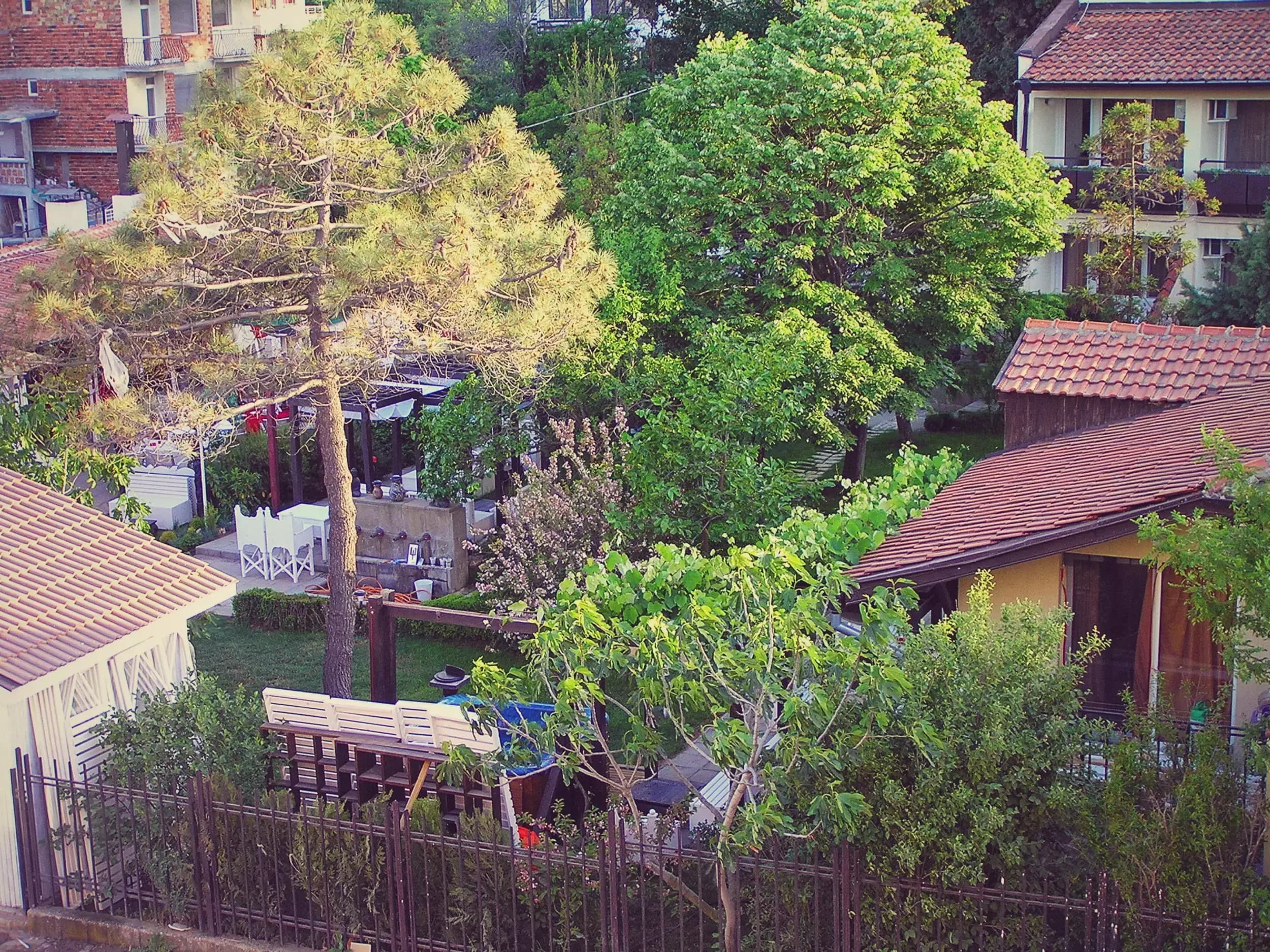 Хотел Френдс Лозенец