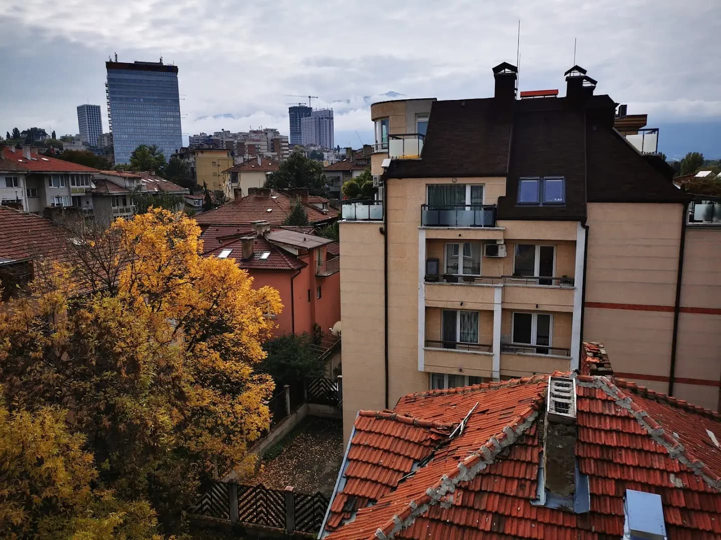 Karina Art Apartments