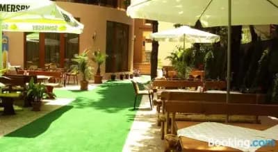 ХОТЕЛ SUNNY PARADISE