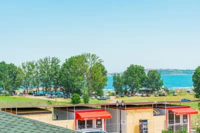 Gradina Holiday