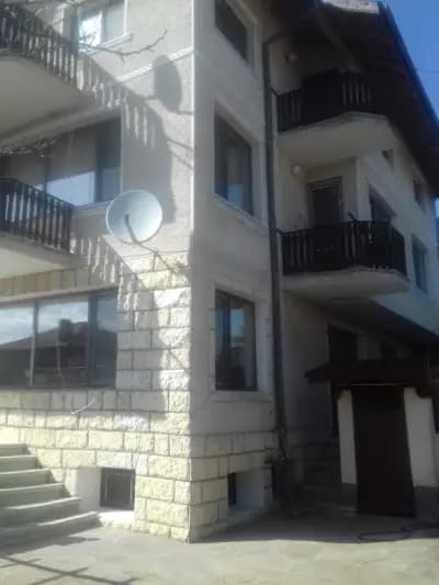 Atanasovi House