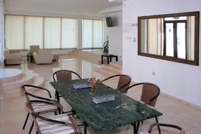 Villa Adrian