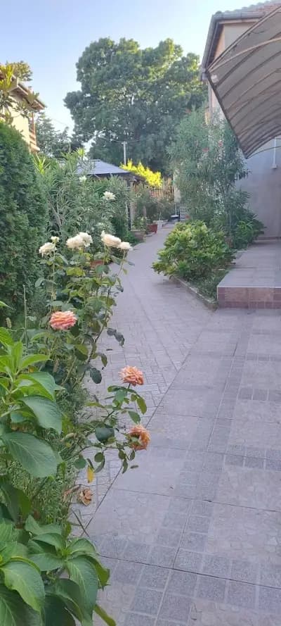 Къща за гости Захариери / Guest House Zaharievi