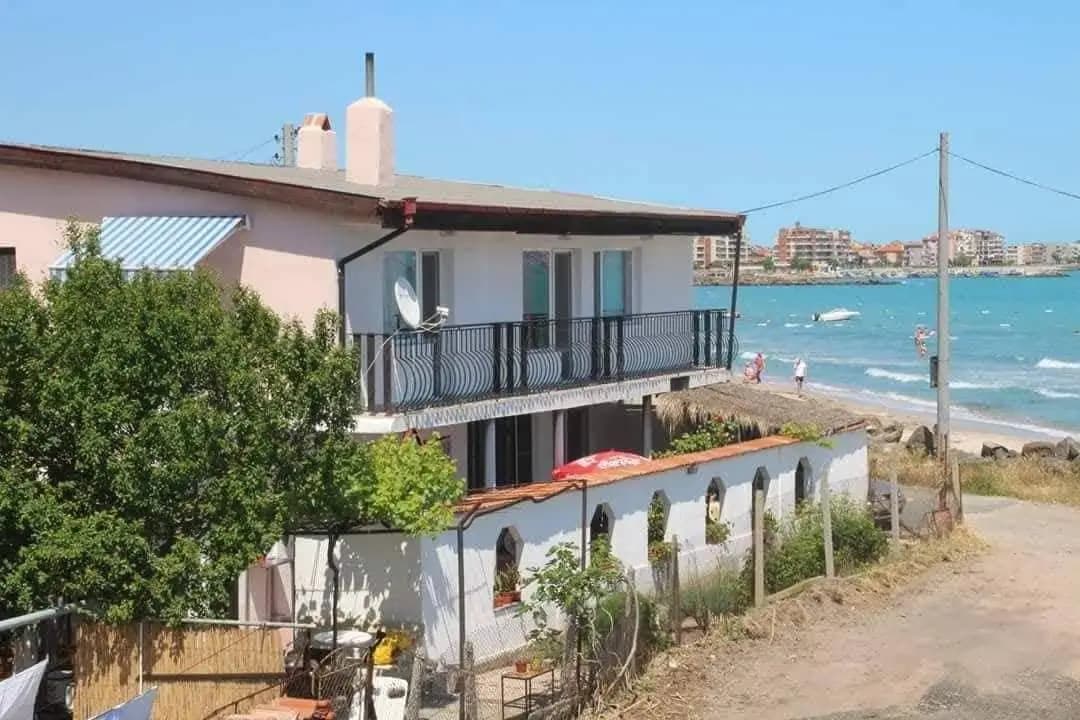 Вила Морски Рай