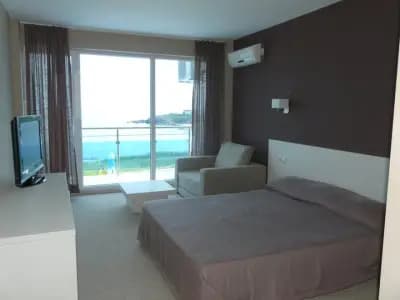 Hotel Eskada Beach