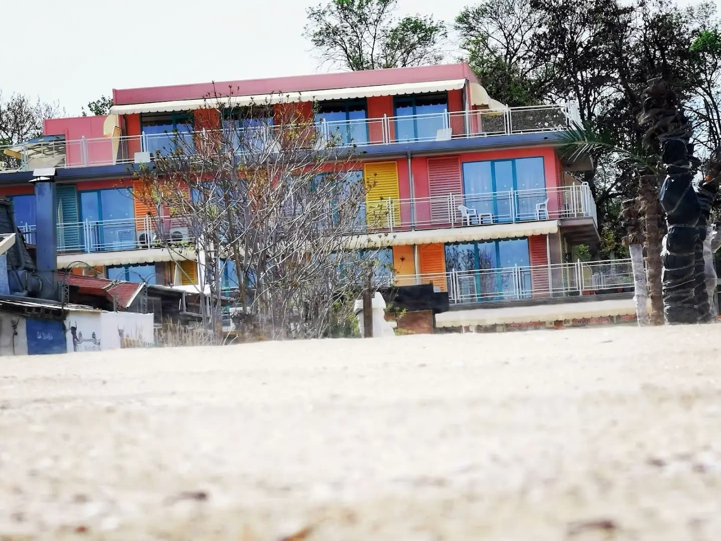 Hotel Largo Beach