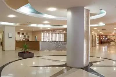 Моко Бийч под управлението на Грифид - 24 часа ултра ол инклузив и частен плаж